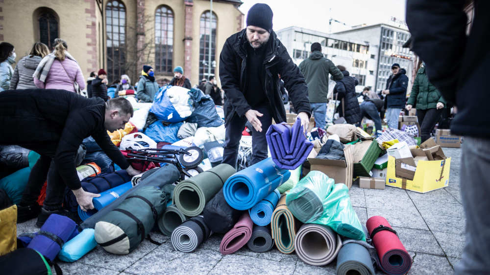 Die Spenderinnen und Spender haben laut Spendenrat insbesondere Hilfen für die geflüchteten Menschen aus der Ukraine geleistet.