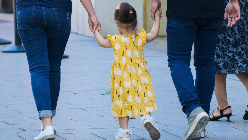 Eines der Probleme: Die Zahl der armutsgefährdeten Kinder in Deutschland nimmt zu