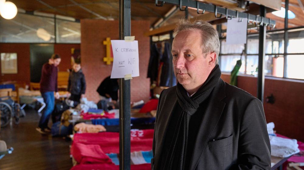 Image - Berliner Bischof Stäblein verteidigt individuelles Asylrecht