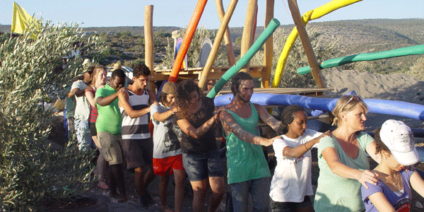 Image - Tag 15 – Spielplätze für das Heilige Land