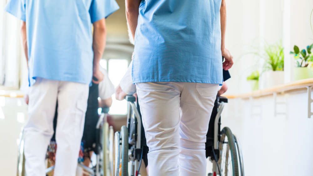 Image - Umfrage: Mehrheit befürchtet in Zukunft zu wenig Pflegeplätze