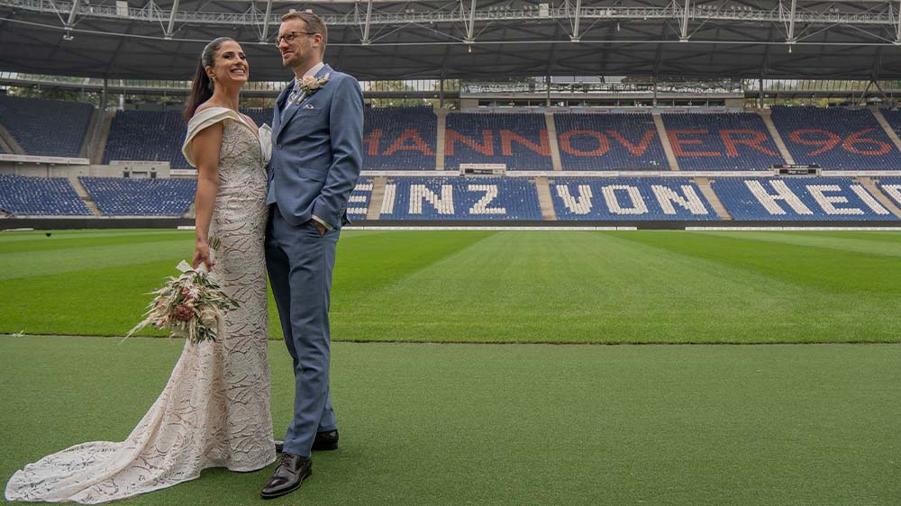 Marco Langerwisch und Niusha Yousefian-Langerwisch aus Hannover haben sich an einem ungewöhnlichem Ort das Ja-Wort gegeben