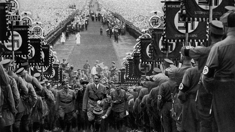 Adolf Hitler auf dem Erntedankfest in Bückeberg 1934