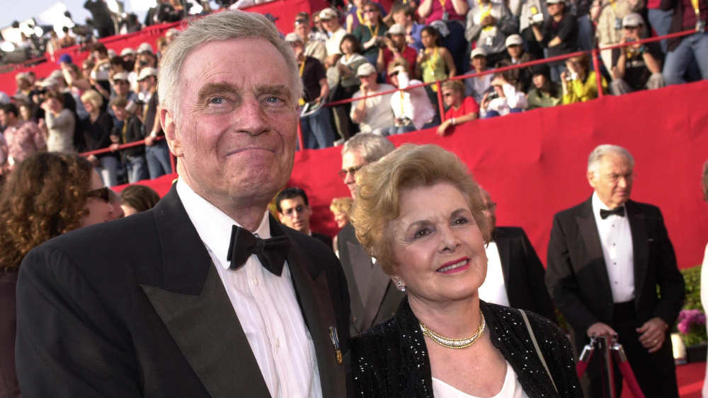 US-Schauspieler Charlton Heston mit Ehefrau bei der 73. Oscar-Verleihung in Los Angeles (2001)