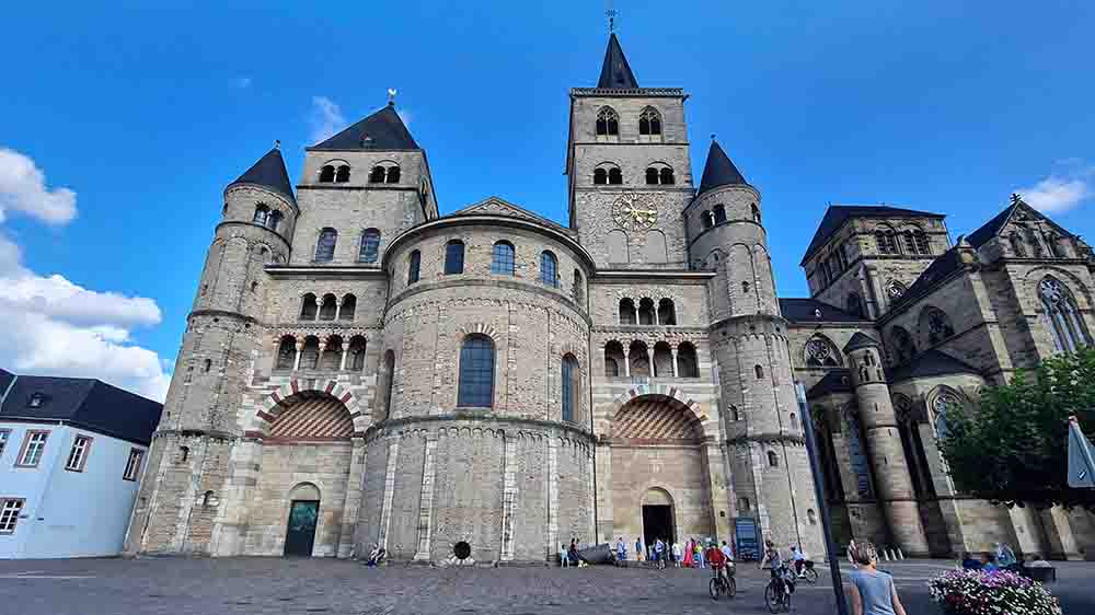 Der Dom von Trier ist die älteste Bischofskirche Deutschlands (Archiv)