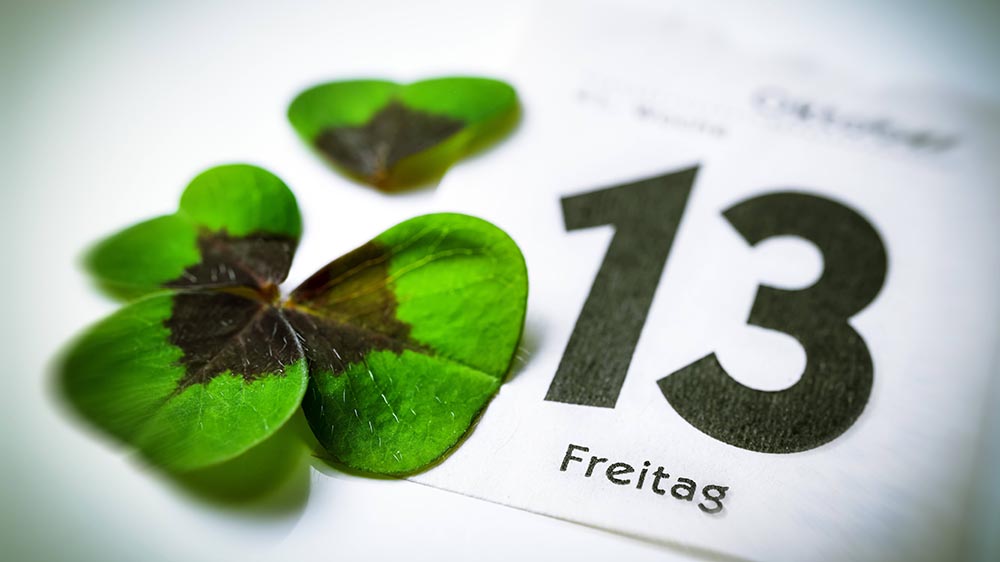 Ein Kleblatt an einem Freitag, 13., kann nicht schaden, denken viele Abergläubige
