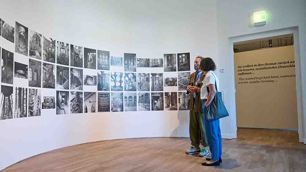 Die Ausstellung „Ein anderes Land. Jüdisch in der DDR“ zeigt rund 200 Exponate