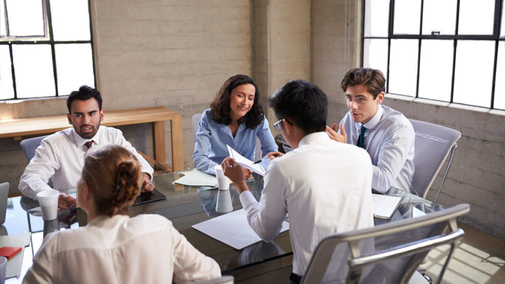 Image - Ostdeutsche sind in Eliten weiter unterrepräsentiert