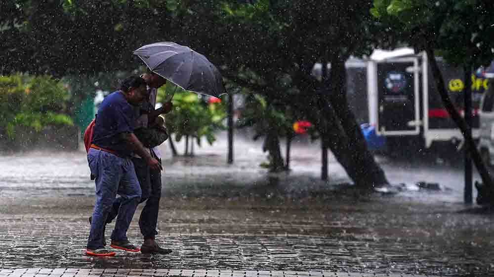 In Sri Lanka, wie hier in der Hauptstadt Colombo, drohen Überschwemmungen