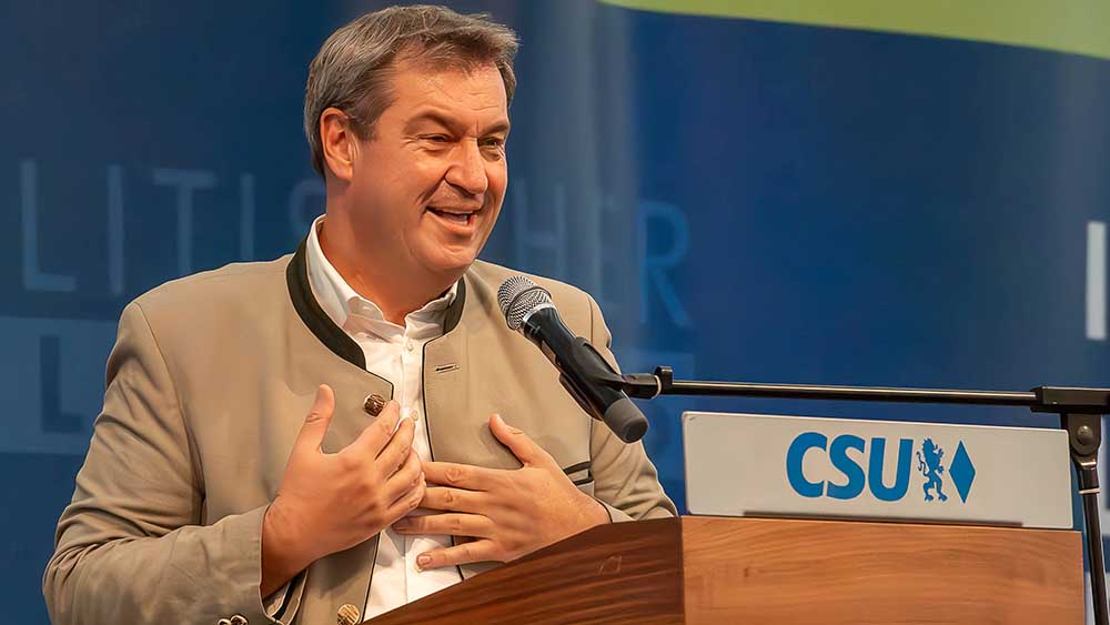 Ministerpräsident Markus Söder ließ den Fall Aiwanger bei einem Wahlkampfauftritt in einem Bierzelt unerwähnt