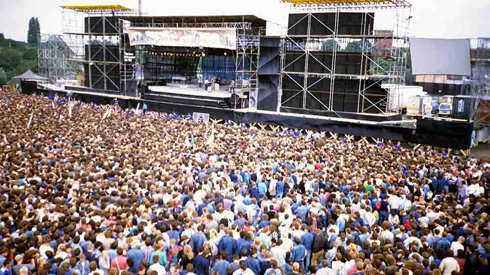 Vor 160.000 Menschen spielte US-Rocker Bruce Springsteen auf der Ost-Berliner Radrennbahn Weißensee