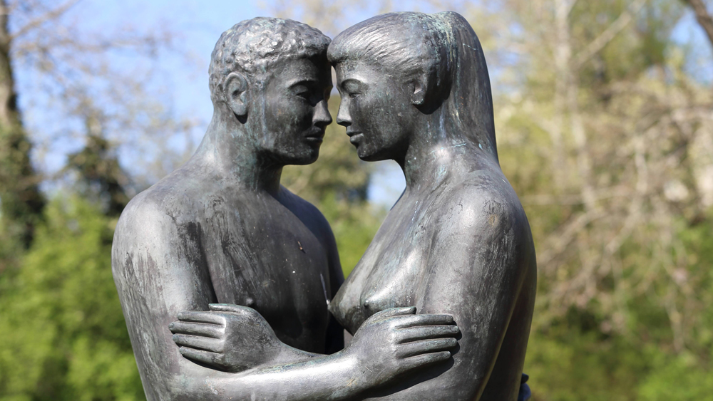 Bronzeplastik Harmonie auf der Freundschaftsinsel Potsdam