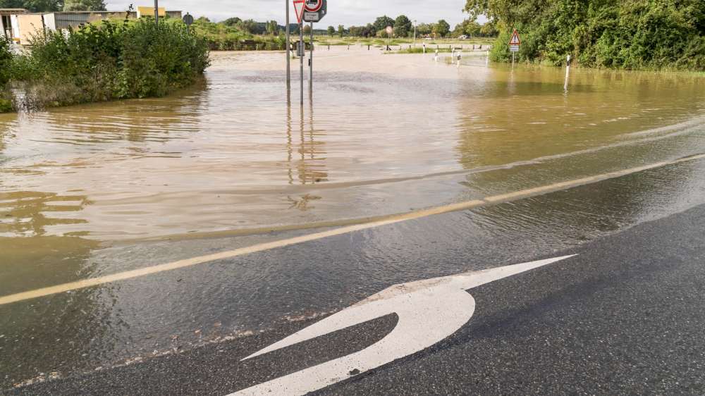 Hochwasser nach Starkregen in der Gemeinde Wadersloh, Nordrhein-Westfalen