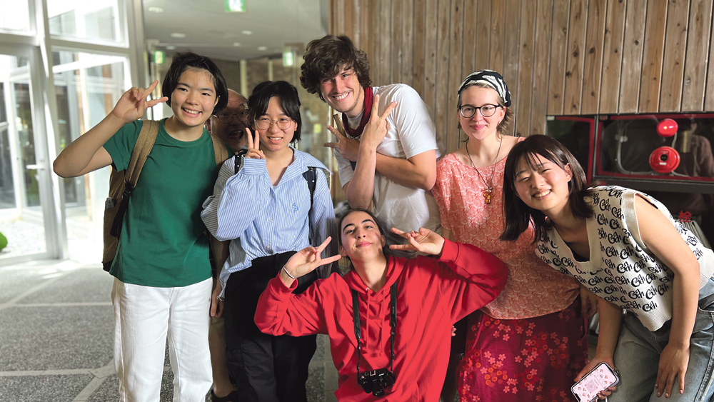 Jugendliche des Austausches in Japan