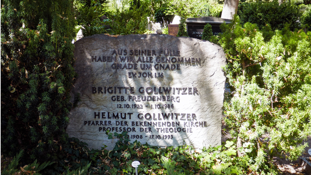 Grab Helmut Gollwitzers auf dem St. Friedhof in Berlin-Dahlem