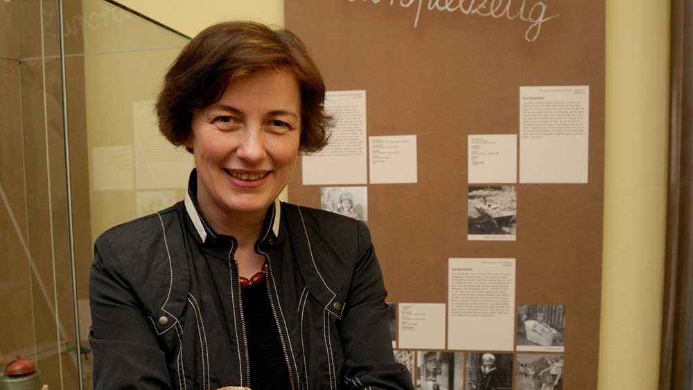 Karin Falkenberg leitet das Nürnberger Spielzeugmuseum