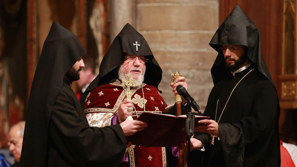 Der Katholikos aller Armenier, Karekin II., beklagt Gleichgültigkeit über Leid der Armenier in Berg-Karabach