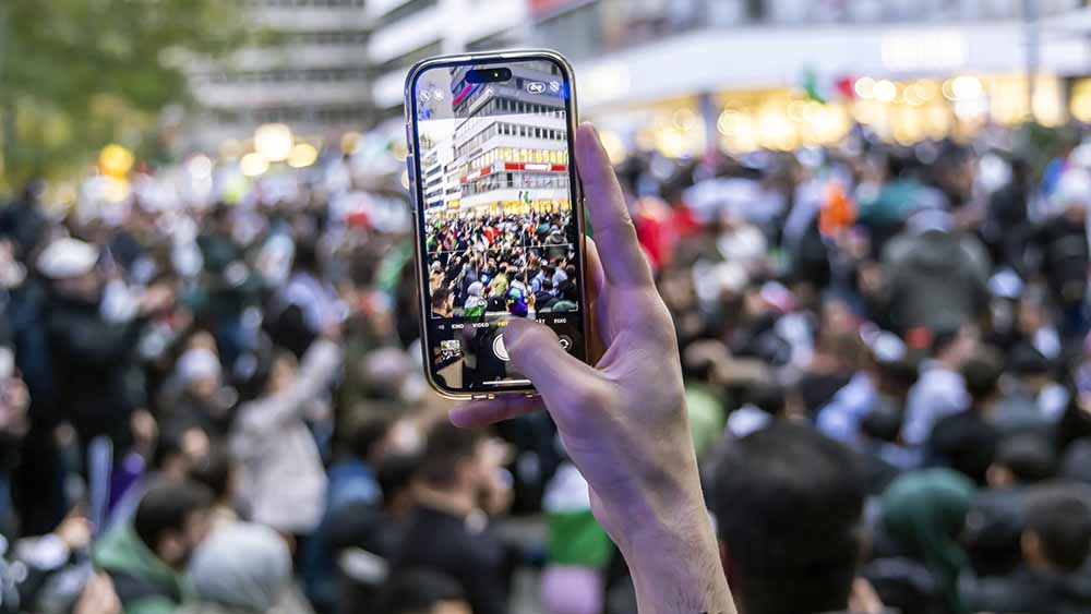 Die Medienaufsicht hat Beiträge in sozialen Netzwerken beanstandet