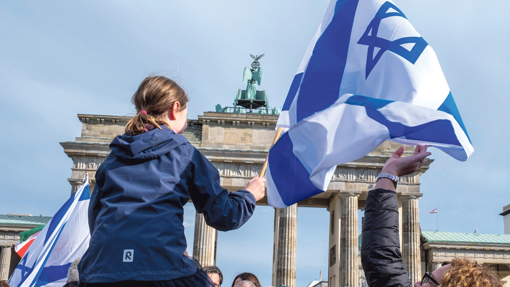 Image - Mehr als 3.000 Menschen demonstrieren gegen Antisemitismus