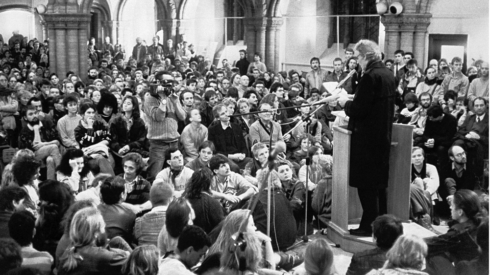 Gottfried Forck 9.10.1989 in der Gethesemanekirche