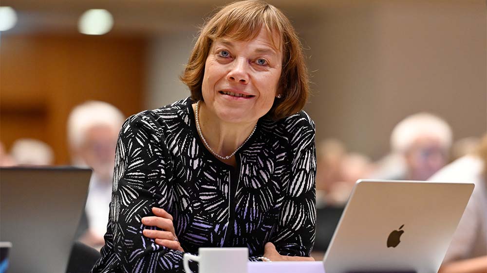 EKD-Ratsvorsitzende Annette Kurschus auf der Synode im November 2023