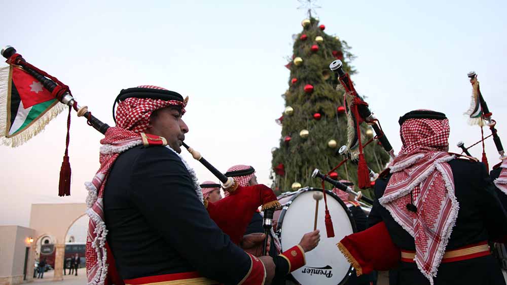 Auch auf Weihnachtsbäume verzichten Jordaniens Kirchen in diesem Jahr