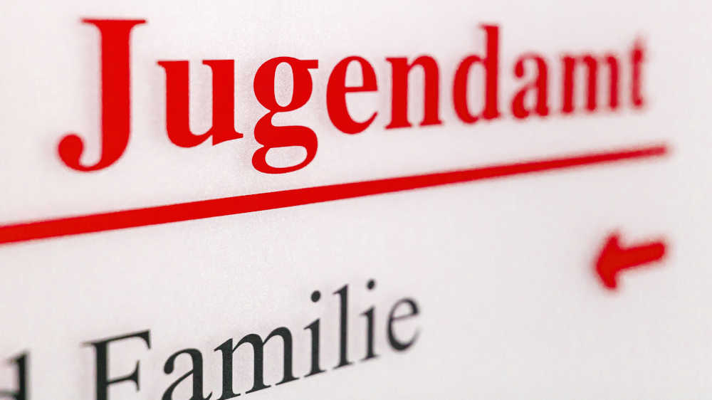 Die Jugendämter ordnen immer mehr Inobhutnahmen an