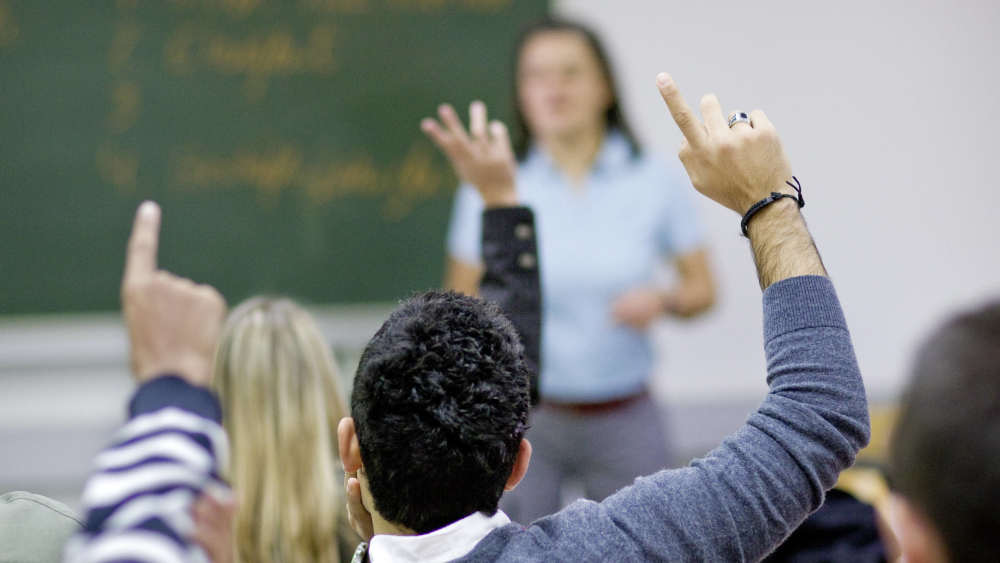 Die Schulen haben den größten Teil der Bildungsausgaben erhalten