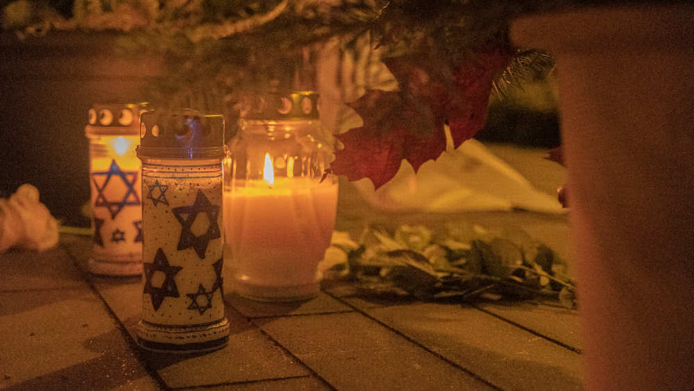 Die evangelische und die katholische Kirche erinnern mit einem Gedenkweg an die Novemberpogrome