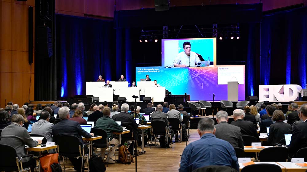 Die EKD-Synode in Ulm beginnt mit Diskussionen etwa um das Abtreibungsrecht