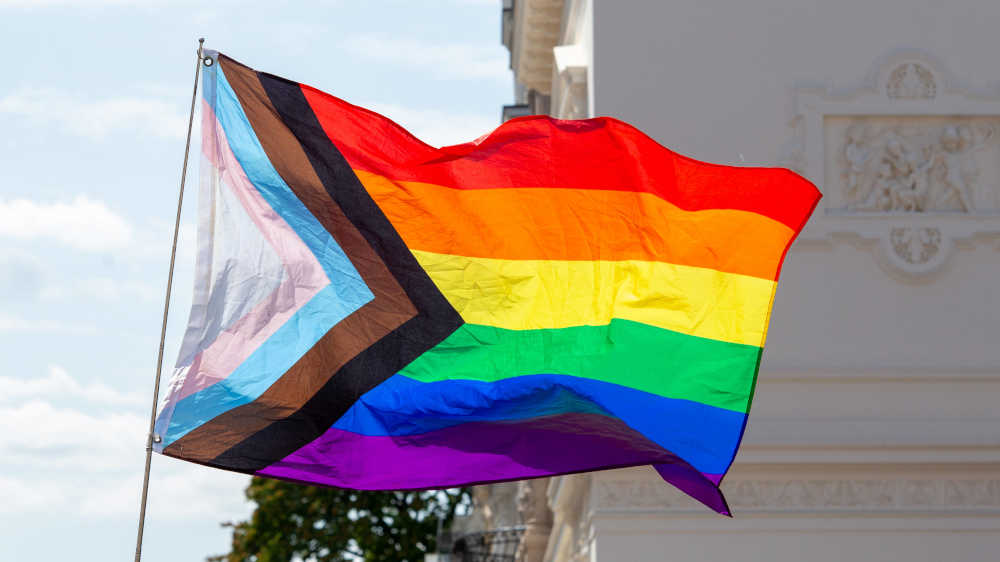 In seinem Offenen Brief spricht das Bündnis von einem gesellschaftlichen Rückschritt bei der Bekämpfung von Queerfeindlichkeit (Symbolbild)