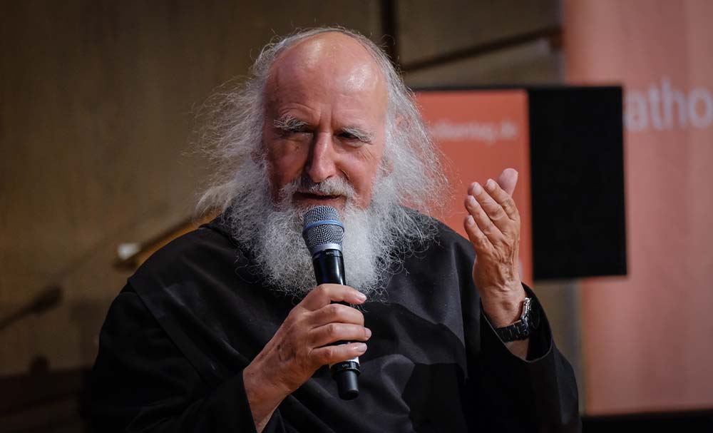 Image - Brasilianische Ehrendoktorwürde für Benediktiner Anselm Grün