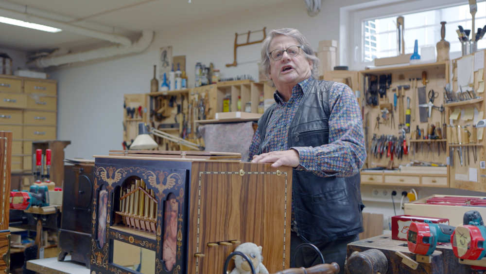 Image - Axel Stüber – der letzte Drehorgelbauer von Berlin