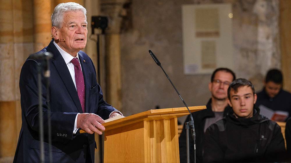 Altbundespräsident Joachim Gauck sprach beim Leipziger Gottesdienst von "Brot für die Welt"
