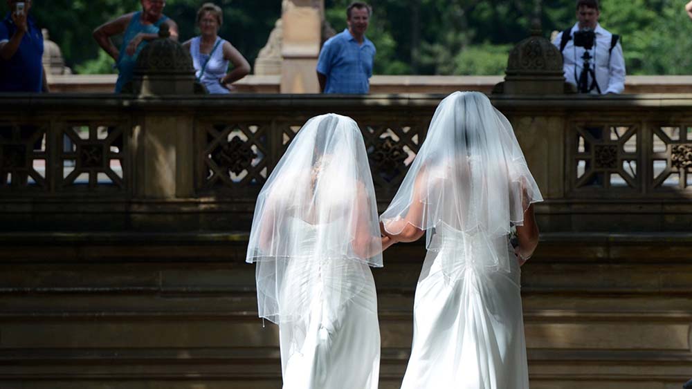 Gleichgeschlechtliche Paare können sich ab Sonntag in anglikanischen Kirchen segnen lassen