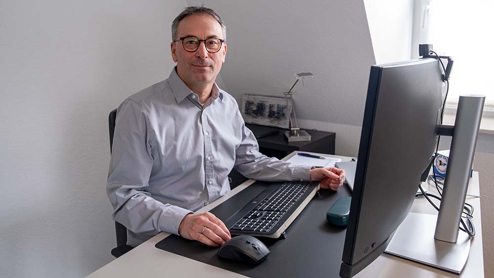 Knut Bielefeld aus Ahrensburg bei Hamburg forscht nach Vornamen