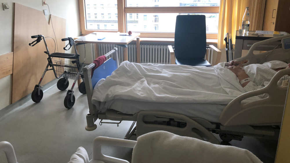 Barmer-Pflegereport 2023: Viele Klinikaufenthalte ließen sich durch bessere Pfelge vermeiden