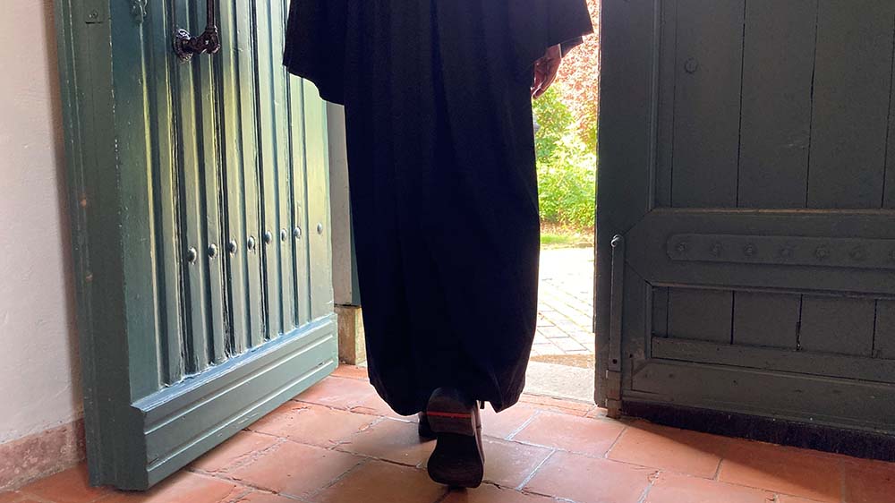 Im Fall einer Abwahl werden Pfarrpersonen in eine andere Gemeinde versetzt..