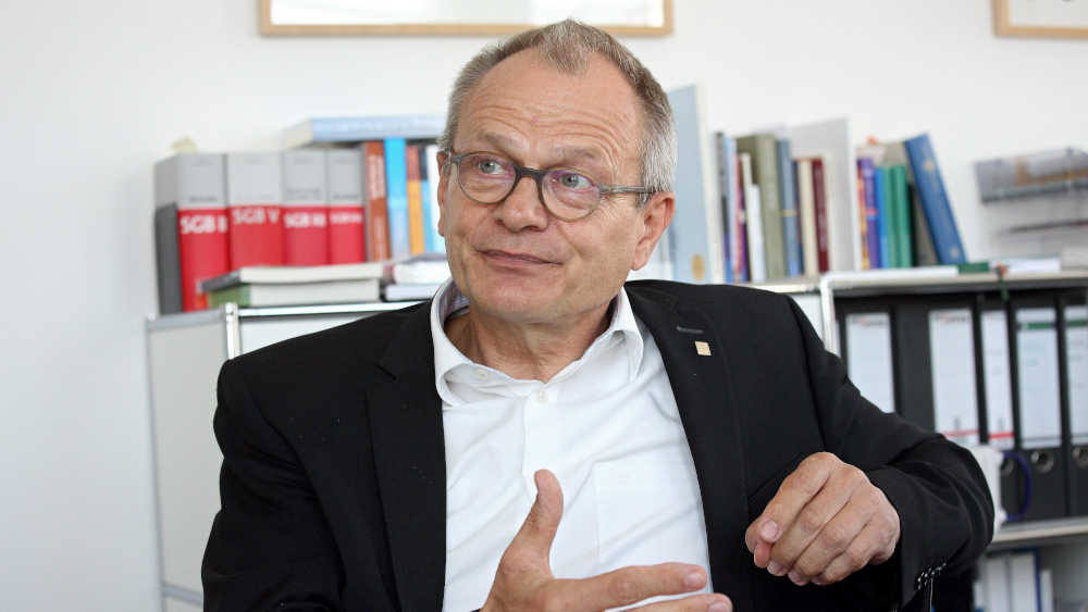 Diakoniepräsident Ulrich Lilie sieht soziale Projekte gefährdet