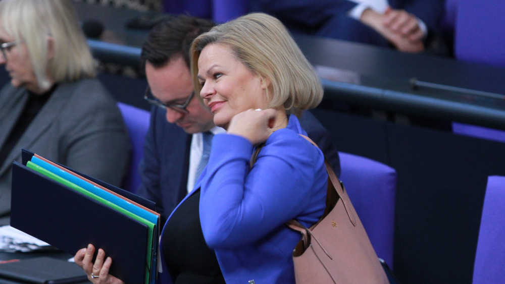 Bundesinnenministerin Nancy Faeser stellt eine baldige Umsetzung der EU-Asylreform in Aussicht