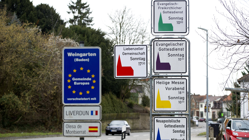 Weingarten, Hinweisschilder für Gottesdienste