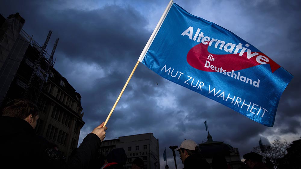 Mit der AfD sieht Sachsens Landesbischof Tobias Bilz dunkle Wolken aufziehen