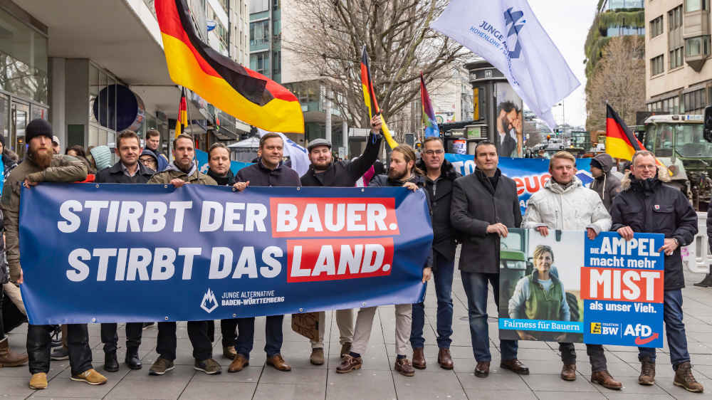 Die AfD hat den Bauernprotest in Stuttgart unterwandert und protestierte für eigene Interessen