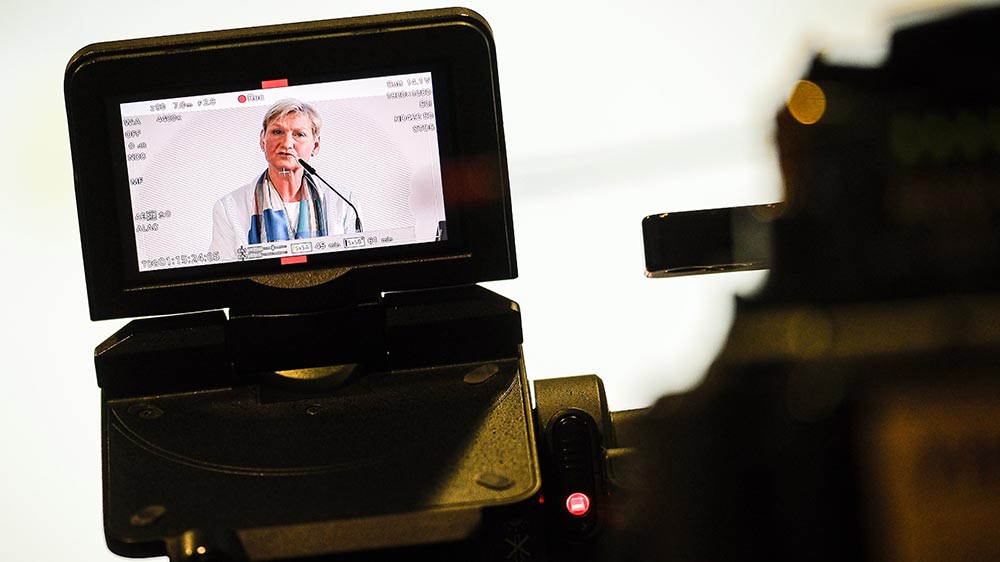 Die EKD-Ratsvorsitzende Kirsten Fehrs hält die Ergebnisse der Studie für erschütternd