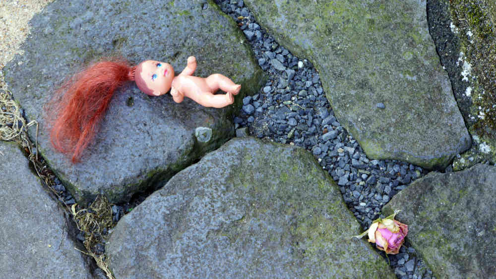 Die Aufarbeitungskommission untersucht Ausmaß, Art und Folgen von sexuellem Kindesmissbrauch in der Bundesrepublik Deutschland und in der DDR (Symbolbild)