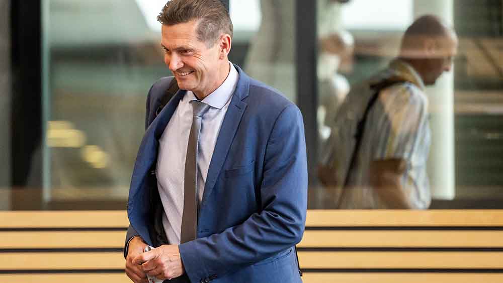 Der AfD-Kandidat Uwe Thrum liegt bei der Landratswahl im Saale-Orla-Kreis vorn