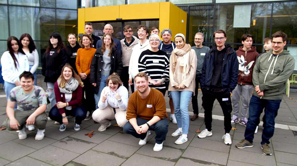 Jugendliche aus ausgewählten Einrichtungen der stationären Jugendhilfe haben in einem Workshop erstmals die Justy-App getestet