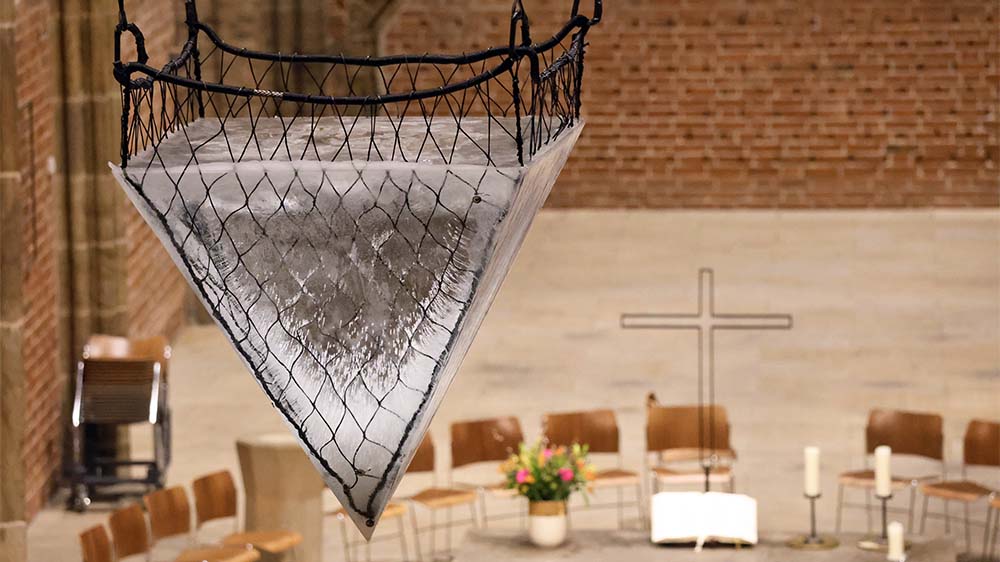 Die Eispyramide in der evangelischen Kirche Unser Lieben Frauen am Bremer Marktplatz wird für Staunen sorgen