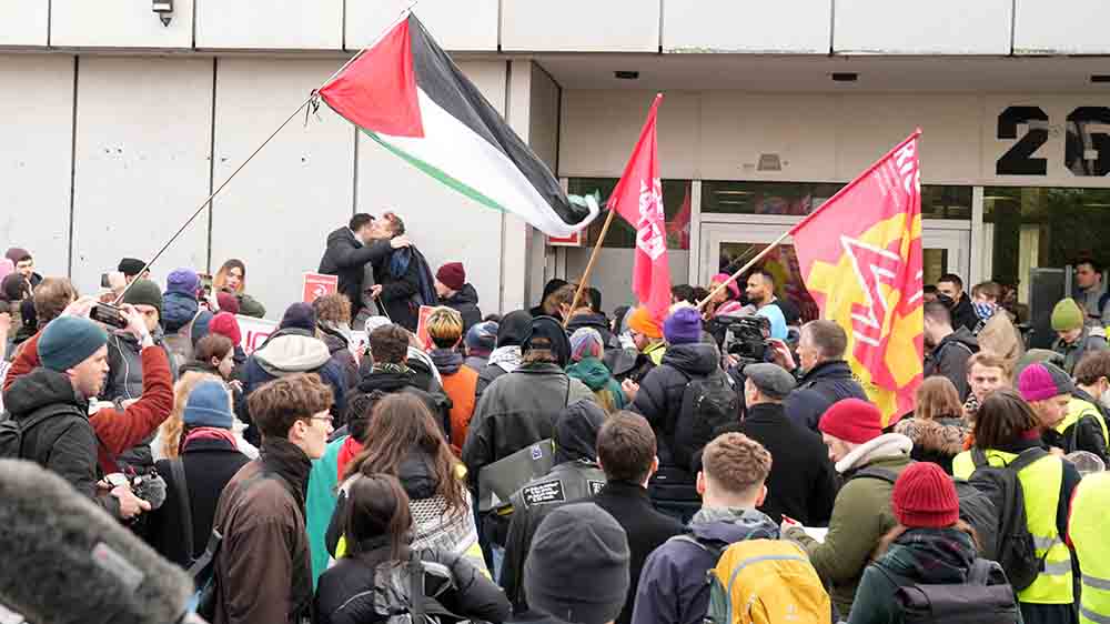 Aufgeheizte Stimmung vor einer Podiumsdiskussion an der FU Berlin