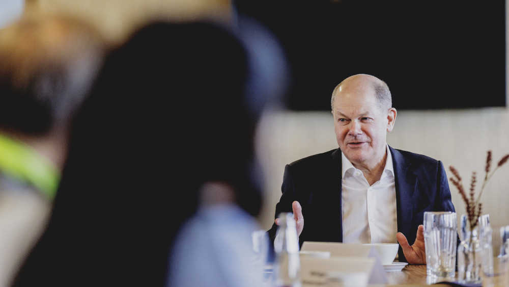 Olaf Scholz will mit Länderchefs über Migration beraten (Archivbild)